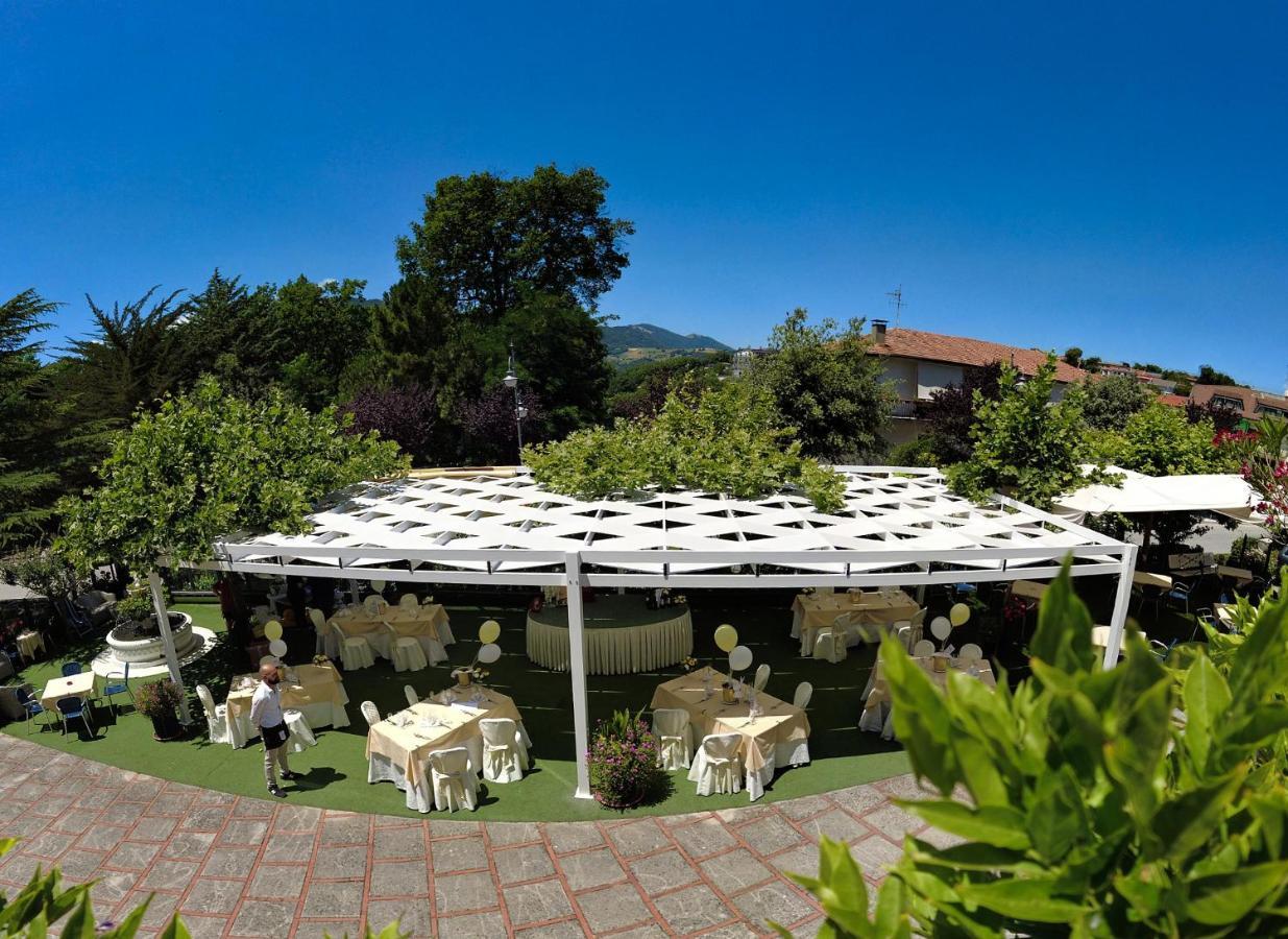 Ristorante Albergo Gerardo Di Masi Caposele Esterno foto