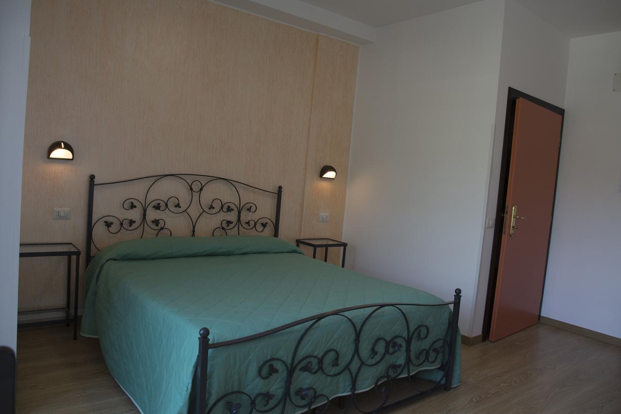Ristorante Albergo Gerardo Di Masi Caposele Esterno foto