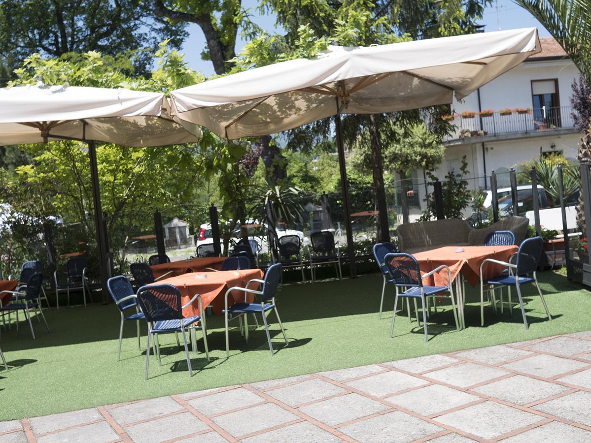 Ristorante Albergo Gerardo Di Masi Caposele Esterno foto